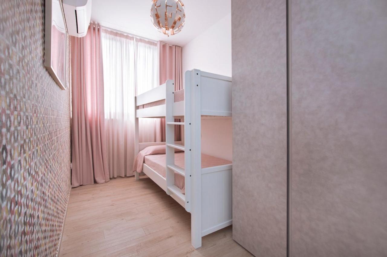 Апартаменти Italianway - Cristoforo Colombo 12 Сан-Бартоломео-аль-Маре Екстер'єр фото